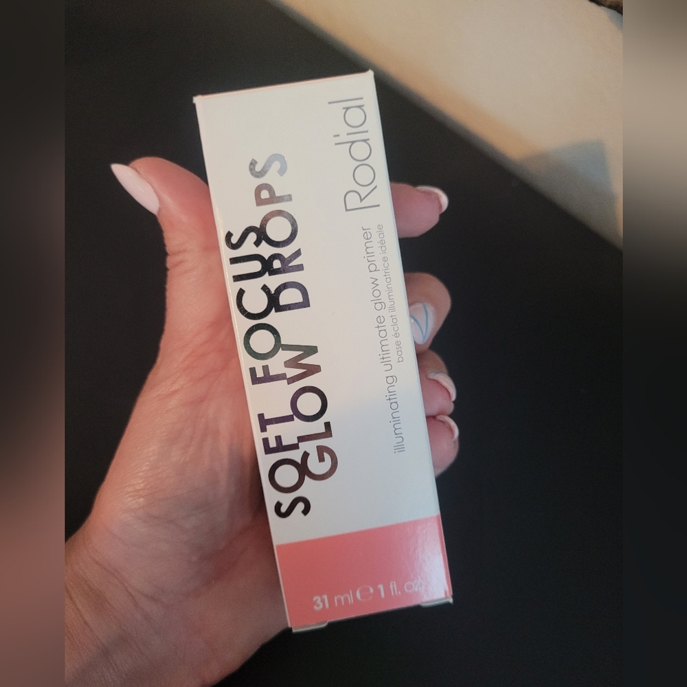 Rodial Soft Focus Glow Drops